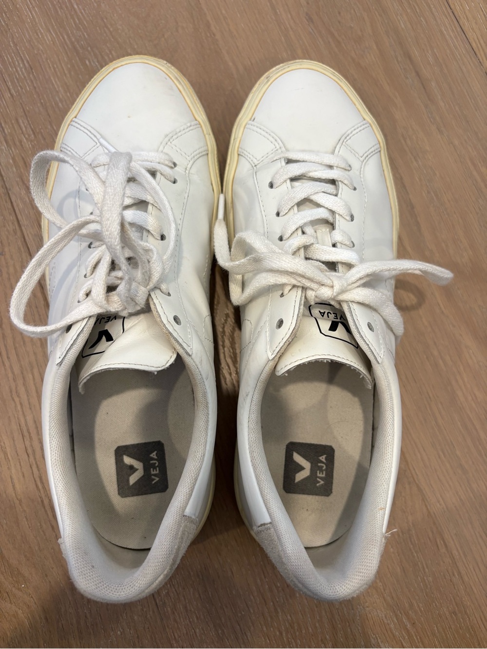 Veja White Low-Top Sneakers with Cream Sole